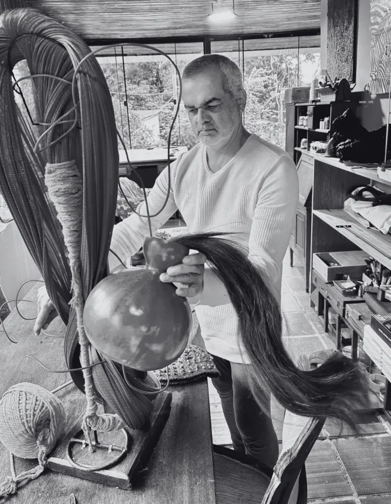 charles-barretos-arte-arts-assemblage